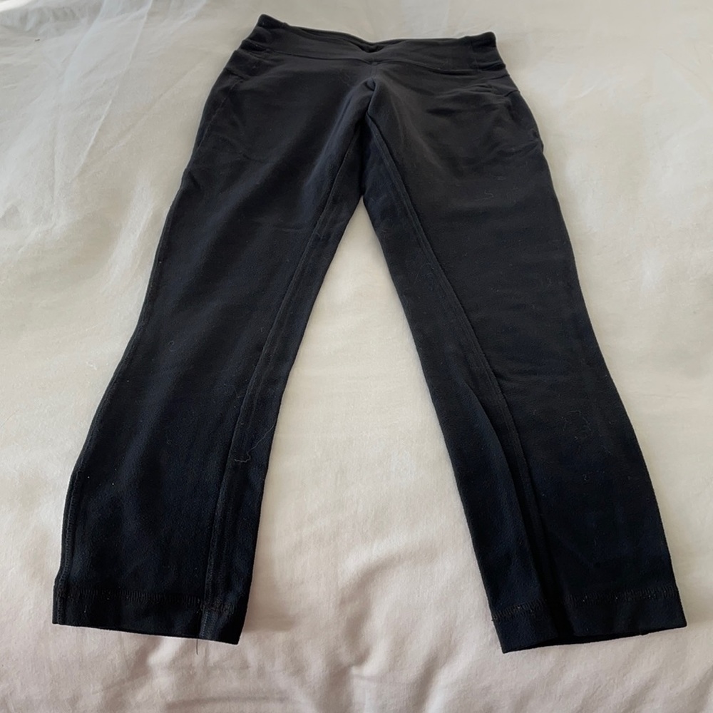Lululemon Groove Legging Crops